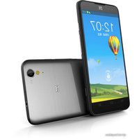 Смартфон ZTE Geek (V975)