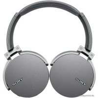 Наушники Sony MDR-XB950BT