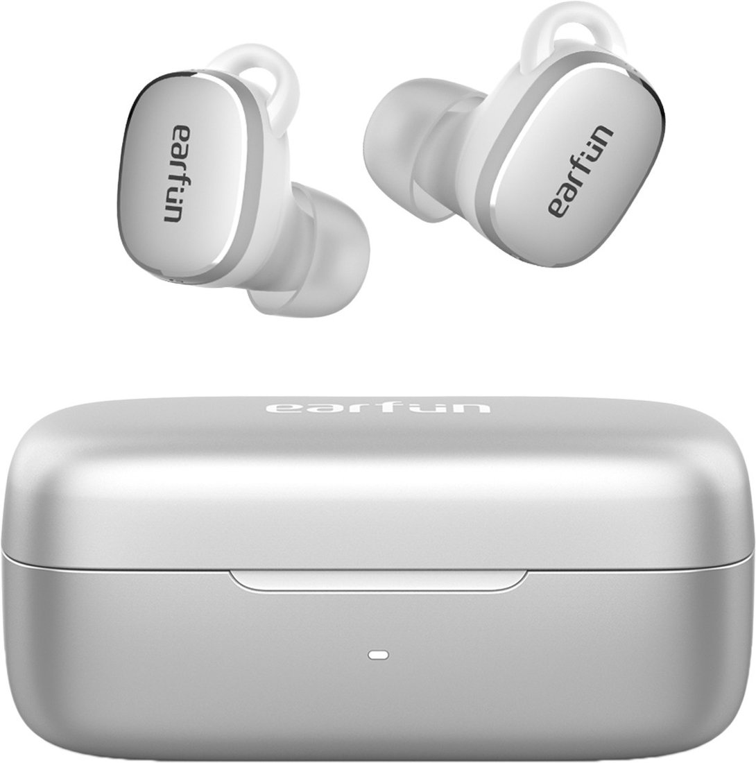Наушники EarFun Free Pro 3 (белый/серебристый)