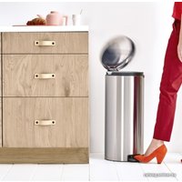 Мусорное ведро Brabantia Pedal Bin NewIcon 30 л (стальной матовый)