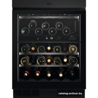 Винный шкаф AEG AWUD040B8B