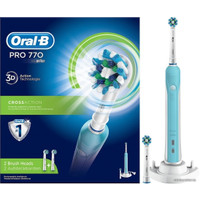 Электрическая зубная щетка Oral-B Pro 770 Cross Action D16.524.U