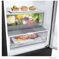 Холодильник LG DoorCooling+ GBB62BLFGC