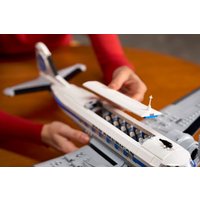 Конструктор LEGO Icons 11378 Douglas DC-3 PAN AM Airliner