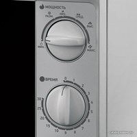 Микроволновая печь BBK 20MWS-707M/S