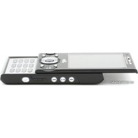 Кнопочный телефон Sony Ericsson W995 Walkman