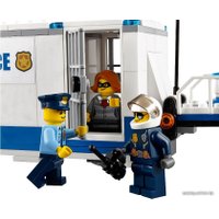 Конструктор LEGO City 60139 Мобильный командный центр