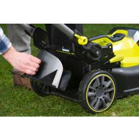 Газонокосилка Ryobi RY18LMX40B-0 (без АКБ)