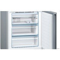 Холодильник Bosch Serie 6 KGN49LBEA