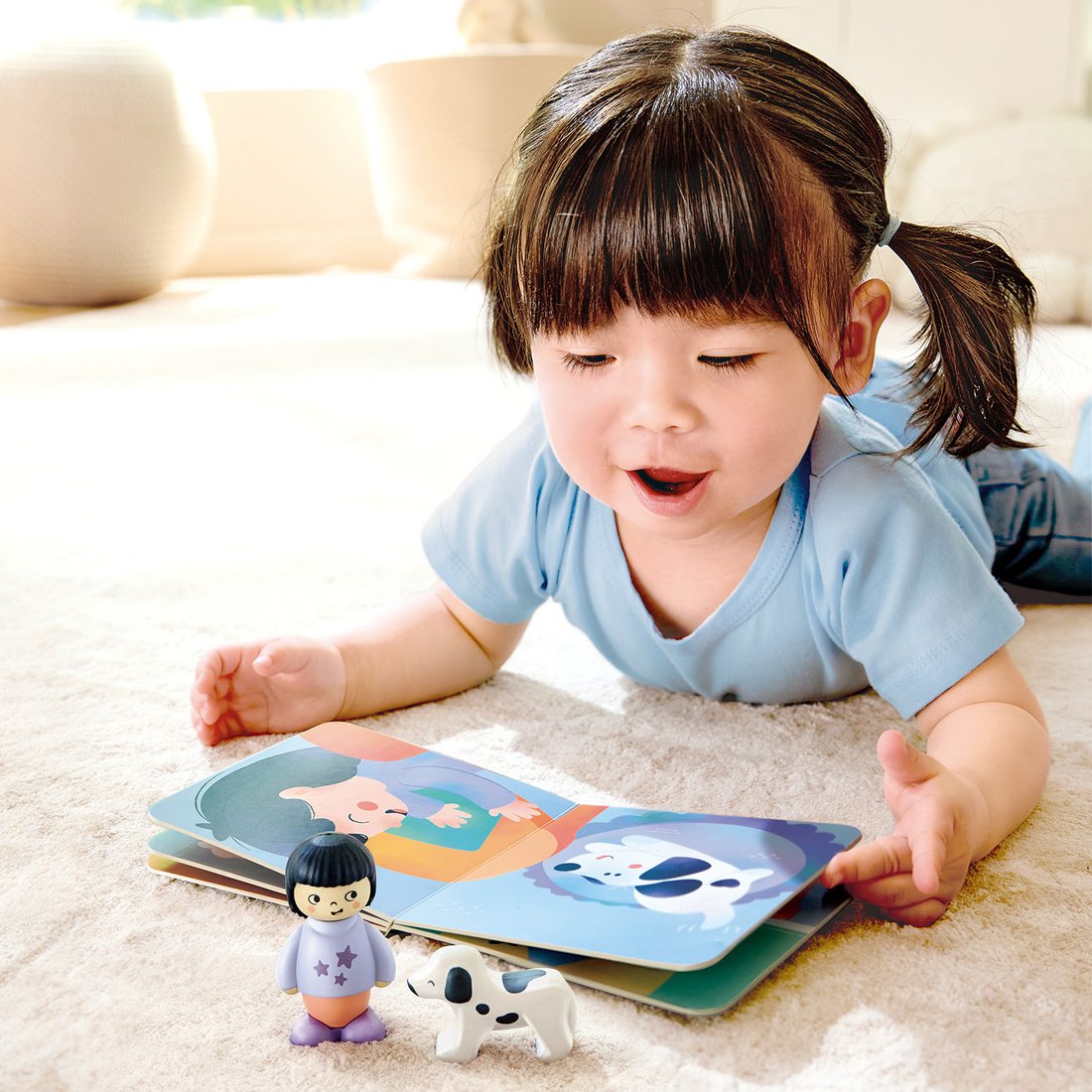 

Развивающая игра Hape Девочка и собака E3433_HP