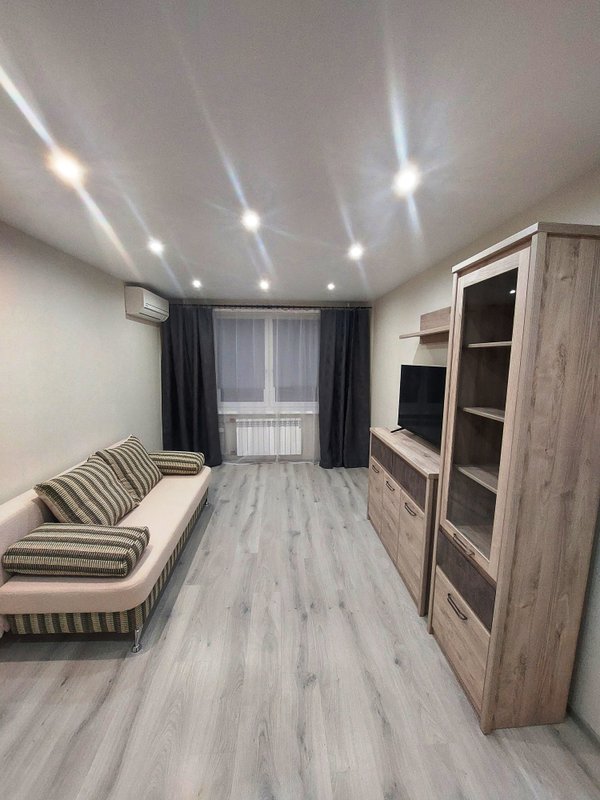 1 room, Минск