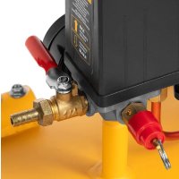 Компрессор Denzel BCI3000-T/200