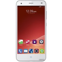 Телефон ZTE Blade S6