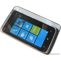 Телефон HTC 7 Surround