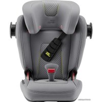 Детское автокресло Britax Romer Kidfix III S (cool flow/silver)