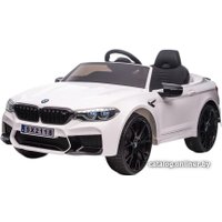 Электромобиль RiverToys BMW M5 A555MP (белый)
