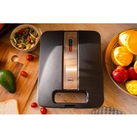 Сэндвичница Eldom ST150