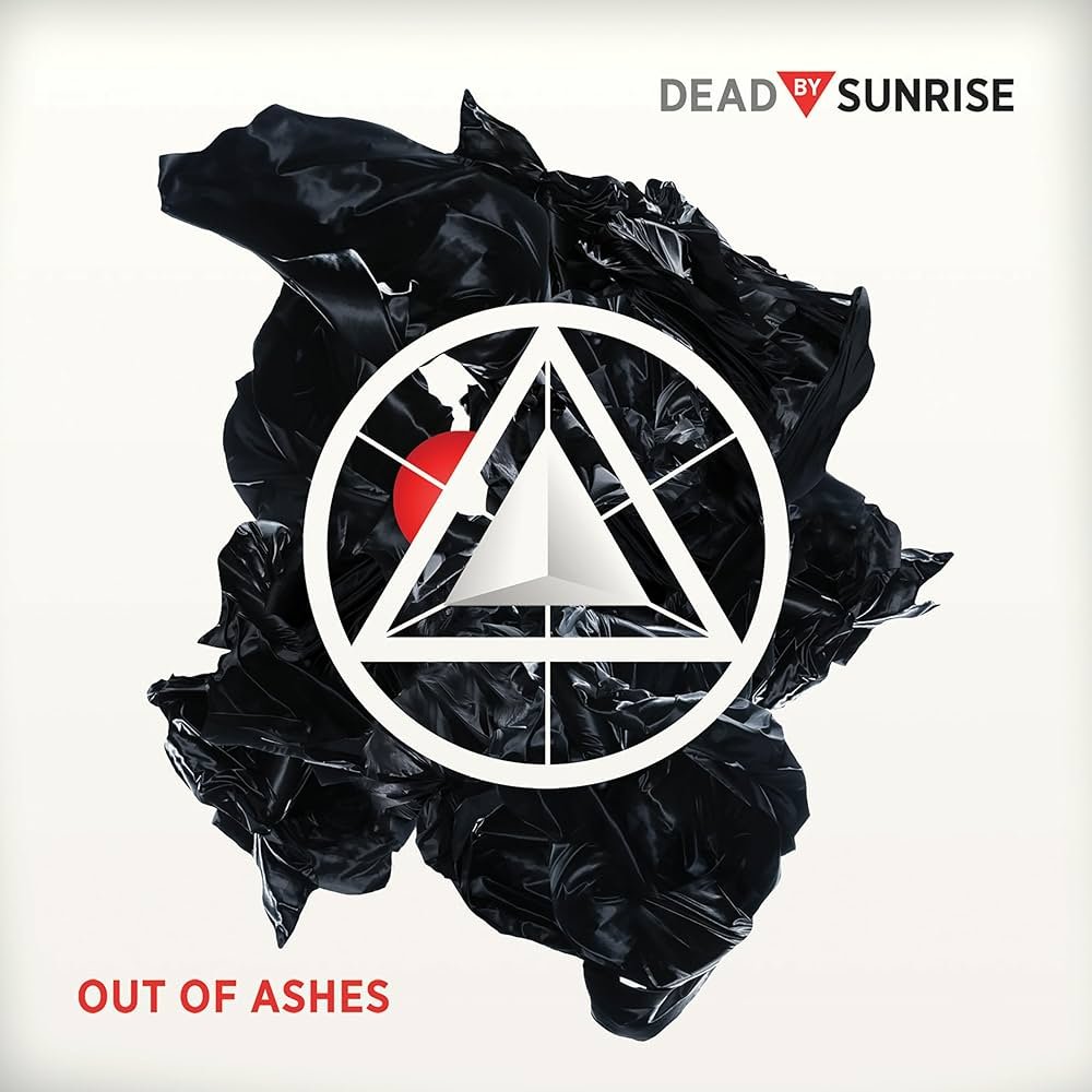 

Виниловая пластинка Dead By Sunrise - Out Of Ashes (Limited Edition, черный полупрозрачный винил)