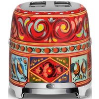 Тостер Smeg TSF01DGEU