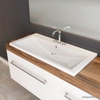 Умывальник Andrea 900