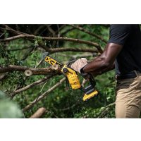 Аккумуляторная пила DeWalt DCMPS520N (без АКБ)