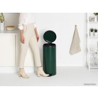 Мусорное ведро Brabantia Pedal Bin NewIcon 30 л (зеленая сосна)