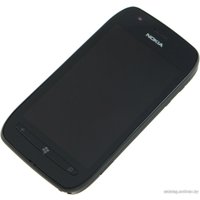 Телефон Nokia Lumia 710