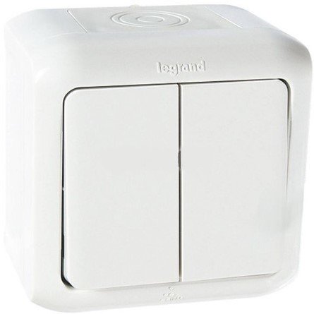 

Выключатель проходной Legrand Quteo 7 823 01