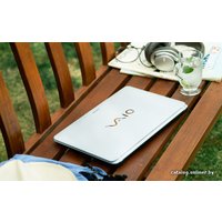 Ноутбук Sony VAIO SVF1521M1RW