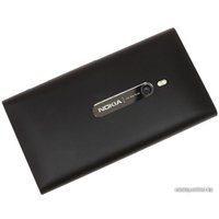 Телефон Nokia Lumia 800