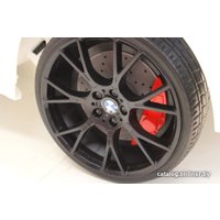 Электромобиль RiverToys BMW M5 A555MP (белый)