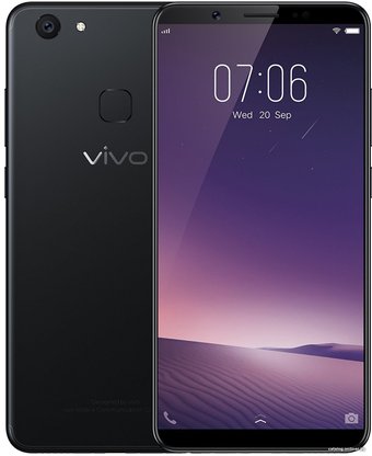 Vivo V7+ 4GB/64GB (черный)