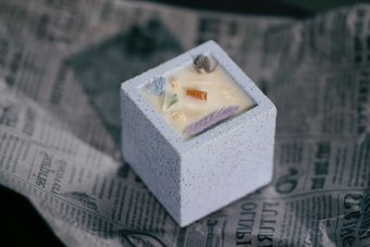 Ароматическая свеча EcoYou Юзду & Эстрагон (форма Куб)