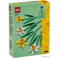 Конструктор LEGO Creator Expert 40747 Нарциссы