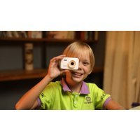 Экшен-камера SJCAM FunCam (лев)