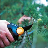 Секатор Fiskars PowerGear 1000574