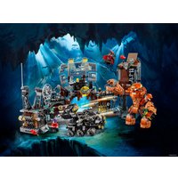 Конструктор LEGO DC Super Heroes 76122 Вторжение Глиноликого в бэт-пещеру