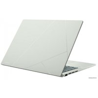 Ноутбук ASUS Zenbook 14 UX3402ZA-KM342W