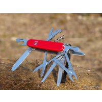 Мультитул Victorinox Handyman (1.3773)