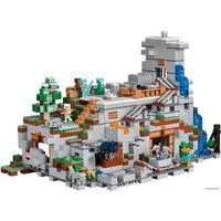 Конструктор LEGO Minecraft 21137 Пещера в горах