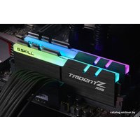 Оперативная память G.Skill Trident Z RGB 2x8GB DDR4 PC4-24000 F4-3000C15D-16GTZR