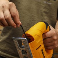 Электролобзик Deko JS550DK 084-1101