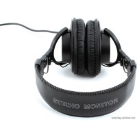 Наушники Sony MDR7506