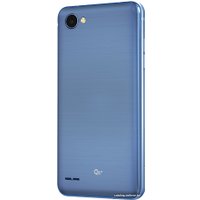 Телефон LG Q6+ (синий) [M700]