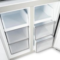 Четырёхдверный холодильник Hyundai CM45043F (черная сталь)