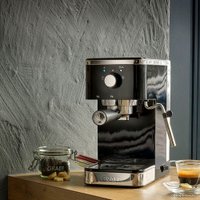 Рожковая кофеварка Graef ES 402