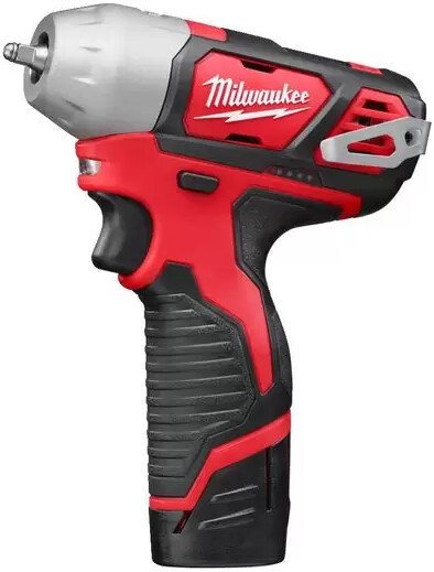 Гайковерт Milwaukee M12 BIW14-202C 4933443897 (с 2-мя АКБ, кейс)