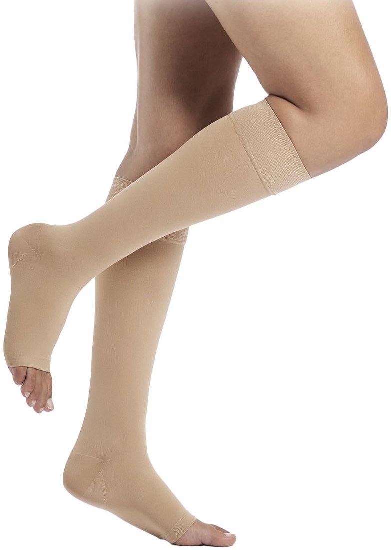 

Гольфы компрессионные Sigvaris Essential Classical 33904 (M+ Short, бежевый)
