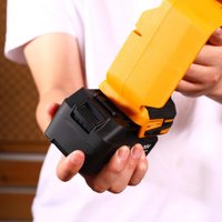 Аккумулятор Deko M-UNV5.0 Extra 081-1020 (20В/5 Ач)