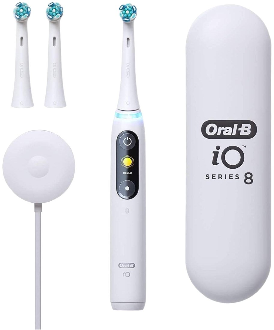 

Электрическая зубная щетка Oral-B iO 8 (белый, 3 насадки)